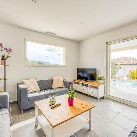 Hestia By Interhome Holiday home Goudargues