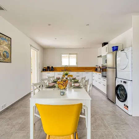 Hestia By Interhome Holiday home Goudargues